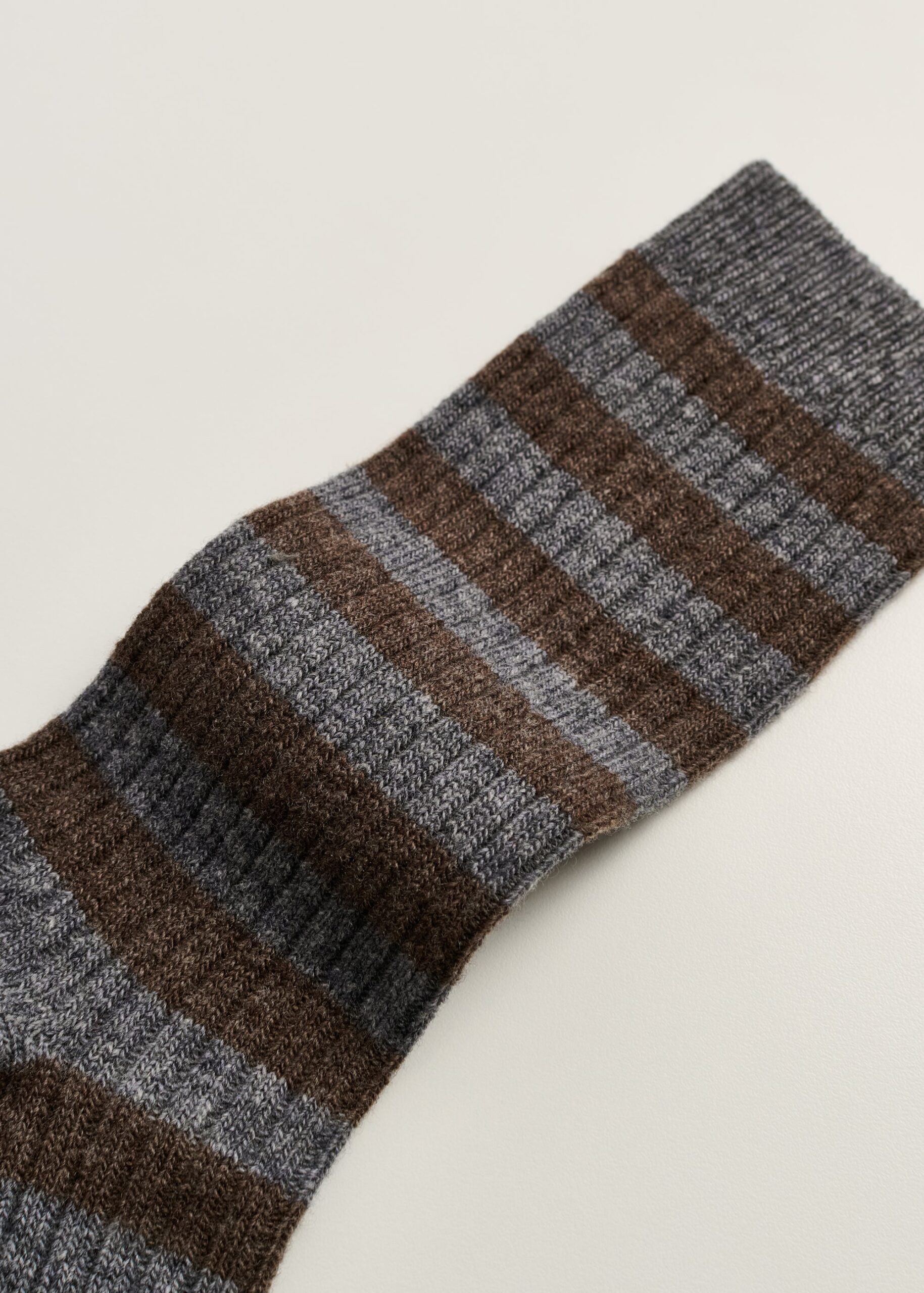 SKARPETY STRIPED CASHMERE MIX GREY