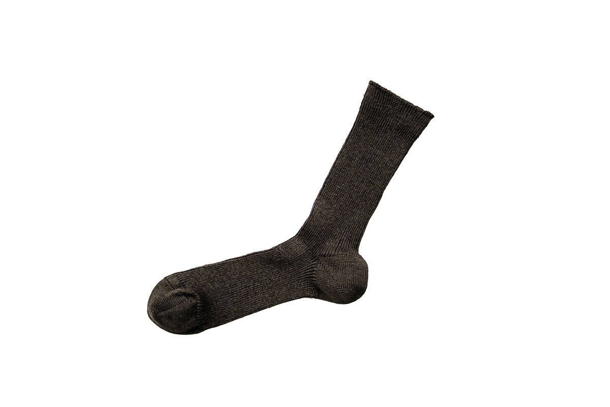 PRĄŻKOWANE SKARPETKI LNIANE MOCHA BROWN